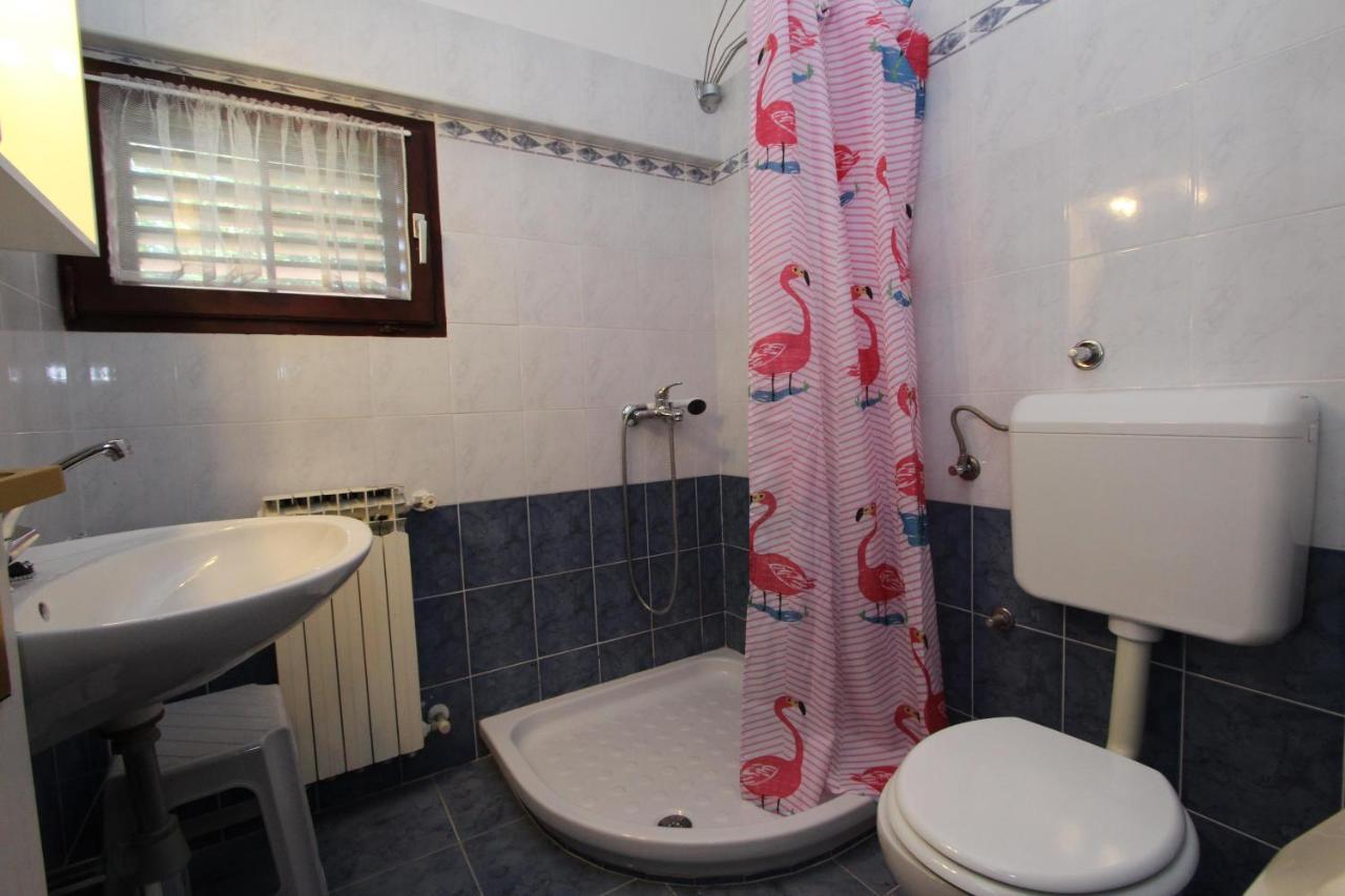 Rooms And Apartments Dino Rovinj Exterior foto